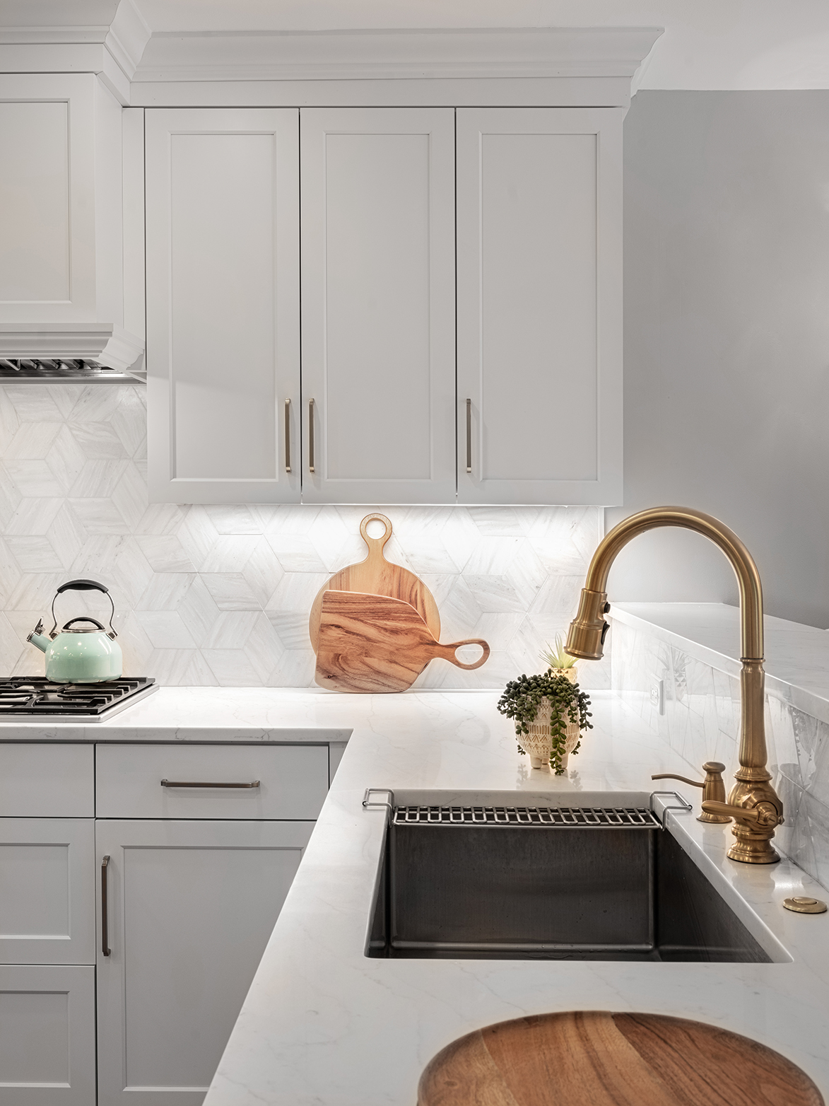 low-res 279 Nahanton St Newton MA 5 31 23 Keitaro Yoshioka 010