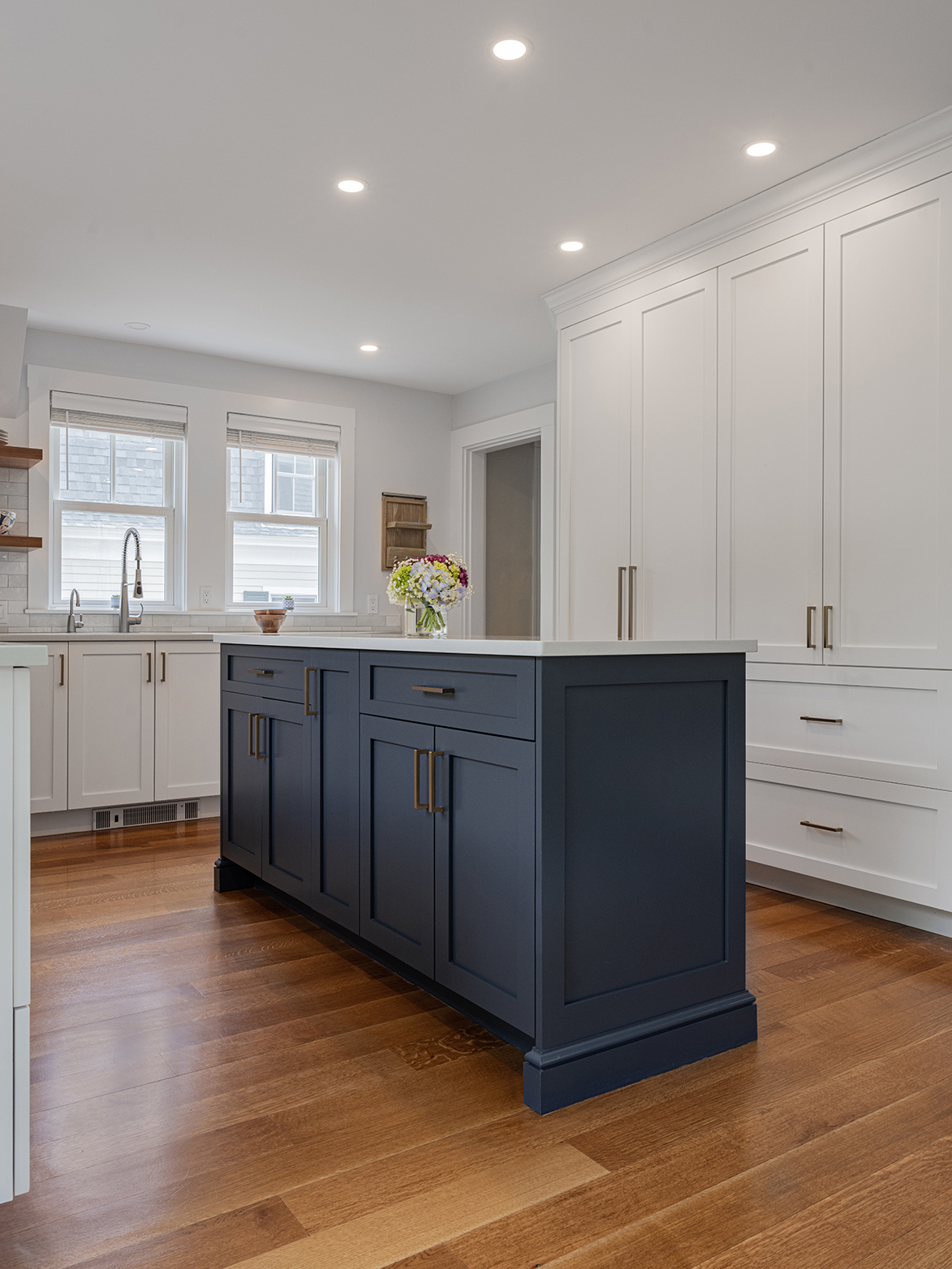 low-res Boston Post Rd Weston MA 5 16 23 ©Keitaro Yoshioka 002