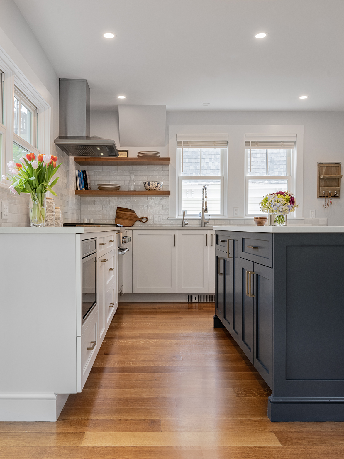 low-res Boston Post Rd Weston MA 5 16 23 ©Keitaro Yoshioka 003