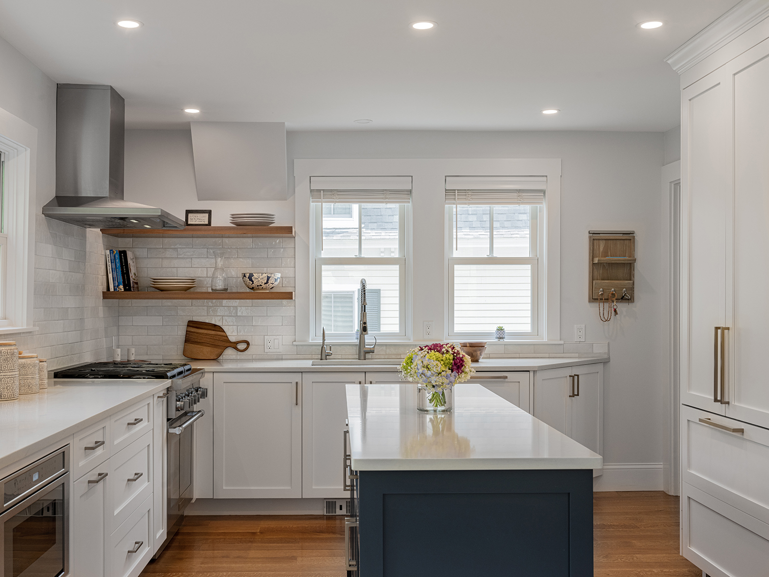 low-res Boston Post Rd Weston MA 5 16 23 ©Keitaro Yoshioka 005