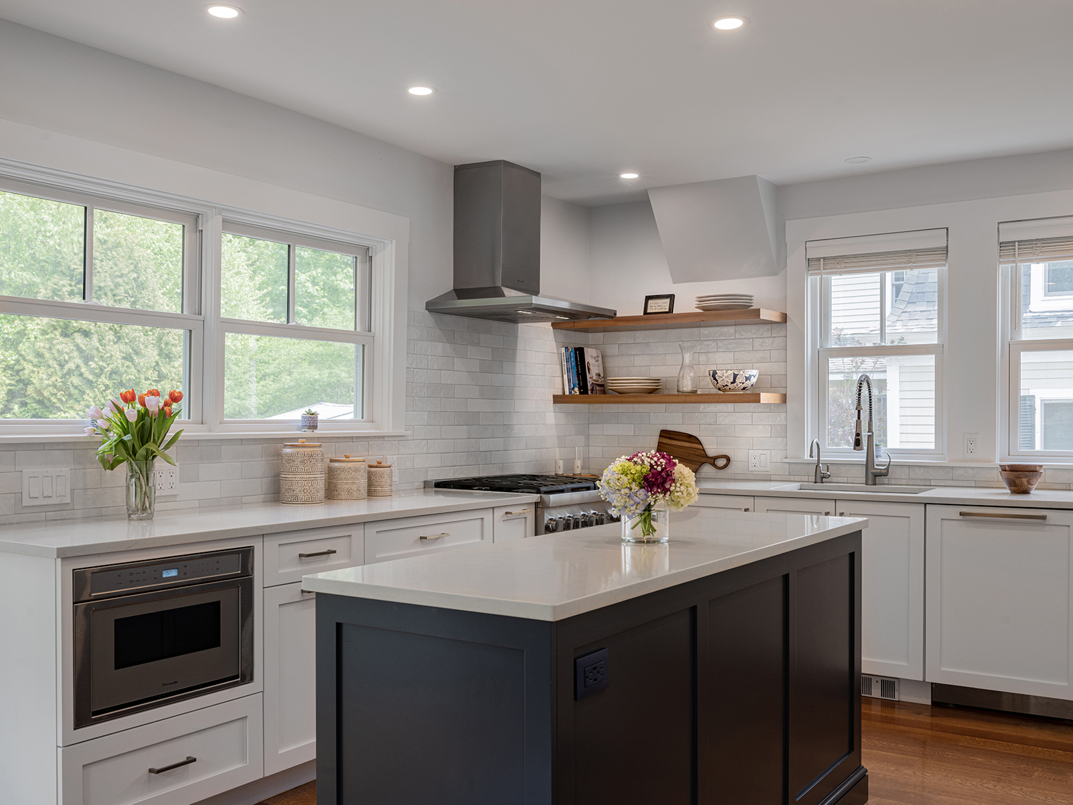 low-res Boston Post Rd Weston MA 5 16 23 ©Keitaro Yoshioka 007