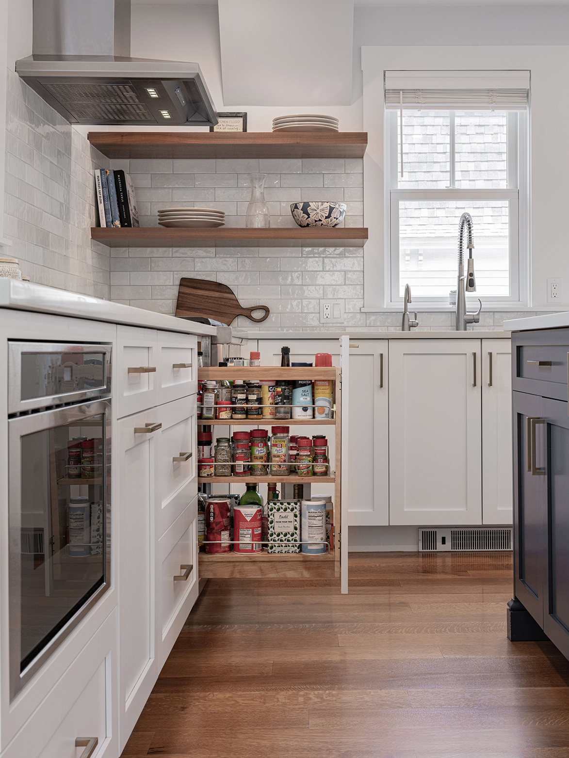 low-res Boston Post Rd Weston MA 5 16 23 ©Keitaro Yoshioka 018